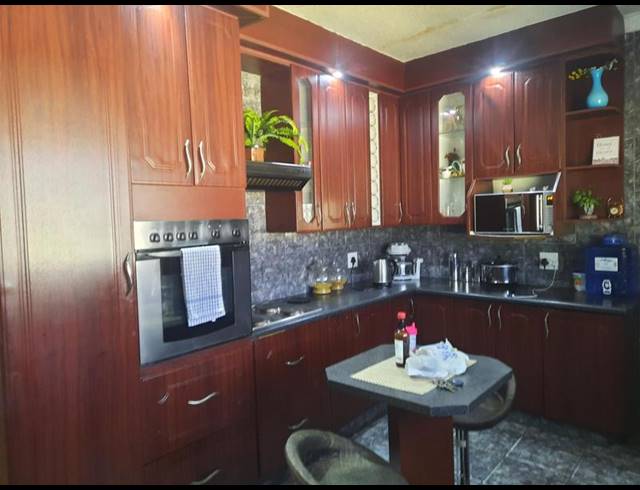 3 BEDROOM HOUSE FOR SALE IN STEELPARK